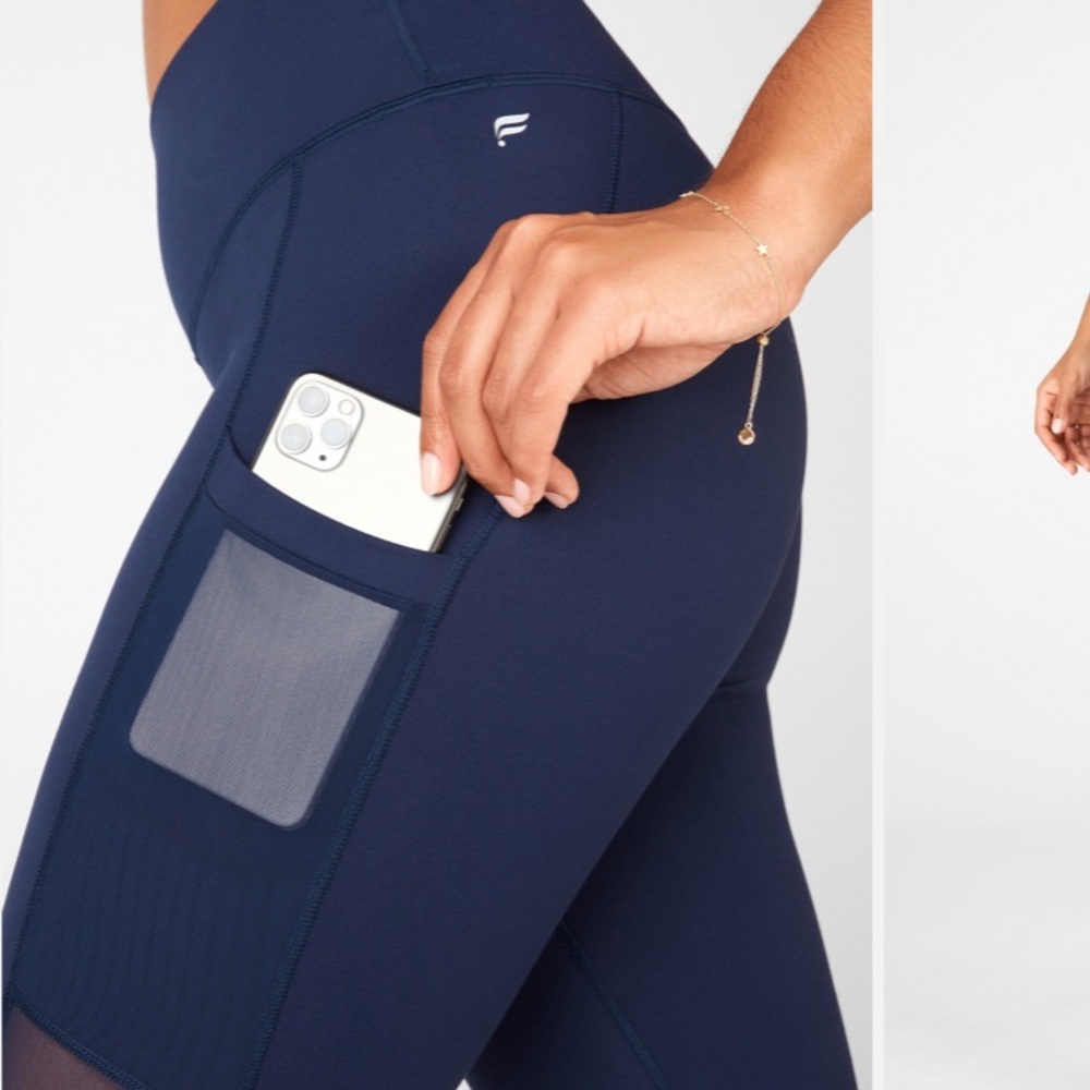 COPY - FABLETICS mesh side pocket powerhold leggings